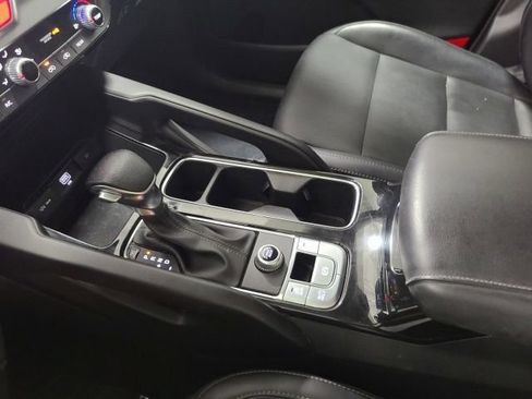 Used 2020 Kia Telluride LX FWD image 31