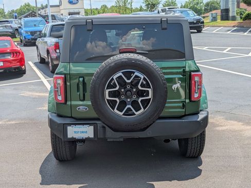 Used 2025 Ford Bronco Outer Banks AWD/4WD image 6