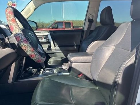 Used 2018 Toyota 4Runner Limited image 9