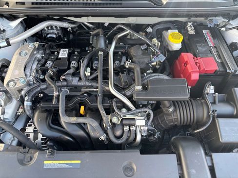 Used 2025 Nissan Sentra SV FWD image 31