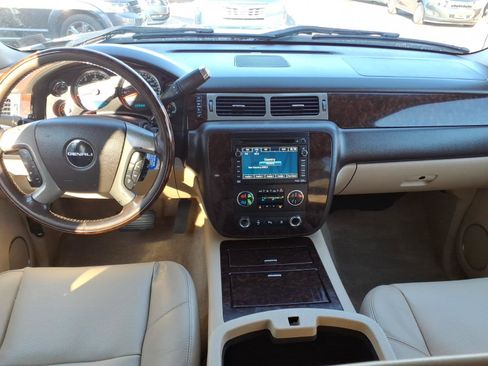 Used 2011 GMC Sierra 1500 Denali image 8