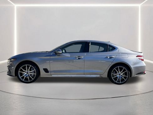 Used 2026 Genesis G70 2.5T image 21