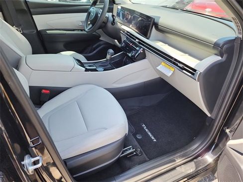 New 2025 Hyundai Tucson SEL image 10