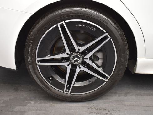 Used 2023 Mercedes-Benz C 300 4MATIC Sedan image 15