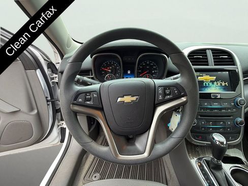 Used 2015 Chevrolet Malibu LT image 4