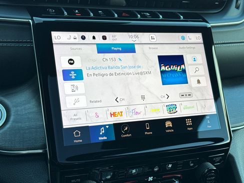 New 2025 Jeep Grand Cherokee Overland w/ Adv Protech Group III image 22