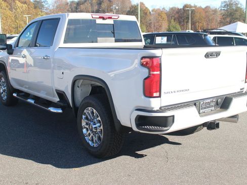 New 2025 Chevrolet Silverado 2500 LT w/ Z71 Chrome Sport Edition image 5