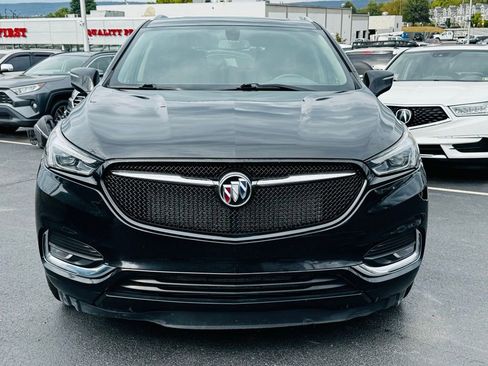 Used 2021 Buick Enclave Essence image 8