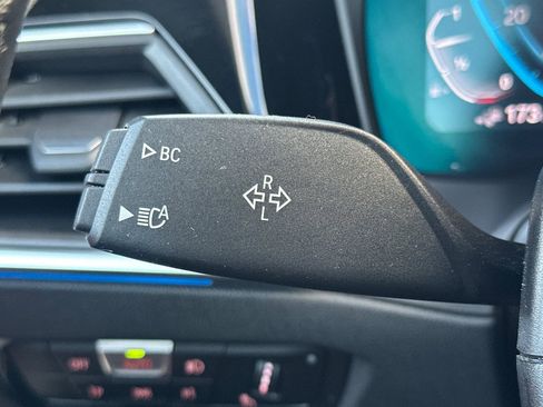 Used 2022 BMW 330e w/ Driving Assistance Package image 31