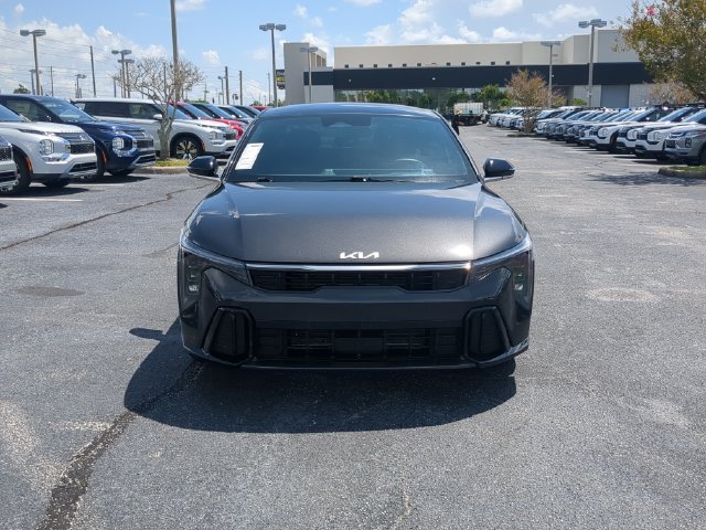 Used 2025 Kia K4 GT-Line w/ GT-Line Premium Package FWD image 3