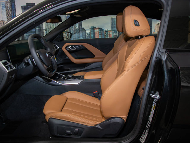 New 2026 BMW 230i xDrive Coupe w/ Convenience Package AWD/4WD image 16