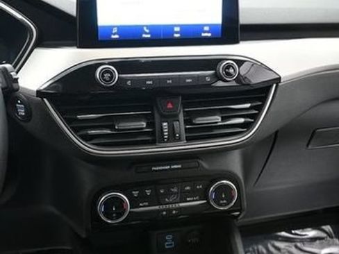 Used 2022 Ford Escape SE w/ Convenience Package AWD/4WD image 20