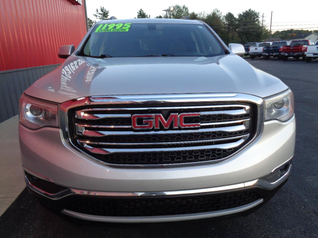 Used 2019 GMC Acadia SLE w/ GMC Pro Grade Package AWD/4WD image 13