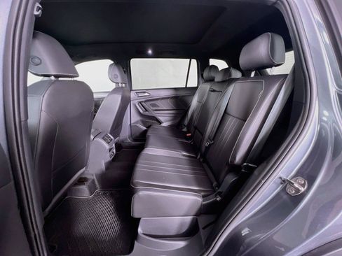 Used 2024 Volkswagen Tiguan SE R-Line AWD/4WD image 24