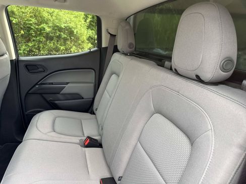 Used 2019 Chevrolet Colorado W/T w/ WT Convenience Package RWD image 11