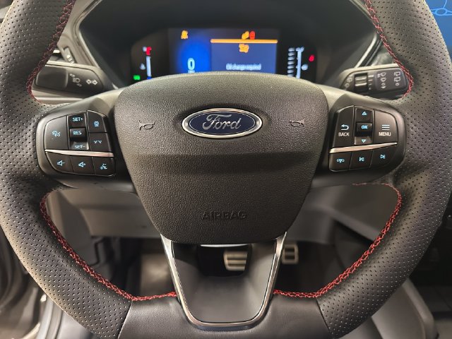 Certified 2024 Ford Escape ST-Line w/ Tech Pack #1 AWD/4WD image 10