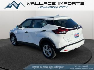 Used 2023 Nissan Kicks S video 3