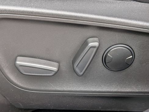 Used 2023 Ford Escape ST-Line w/ Equipment Group 301A FWD image 16