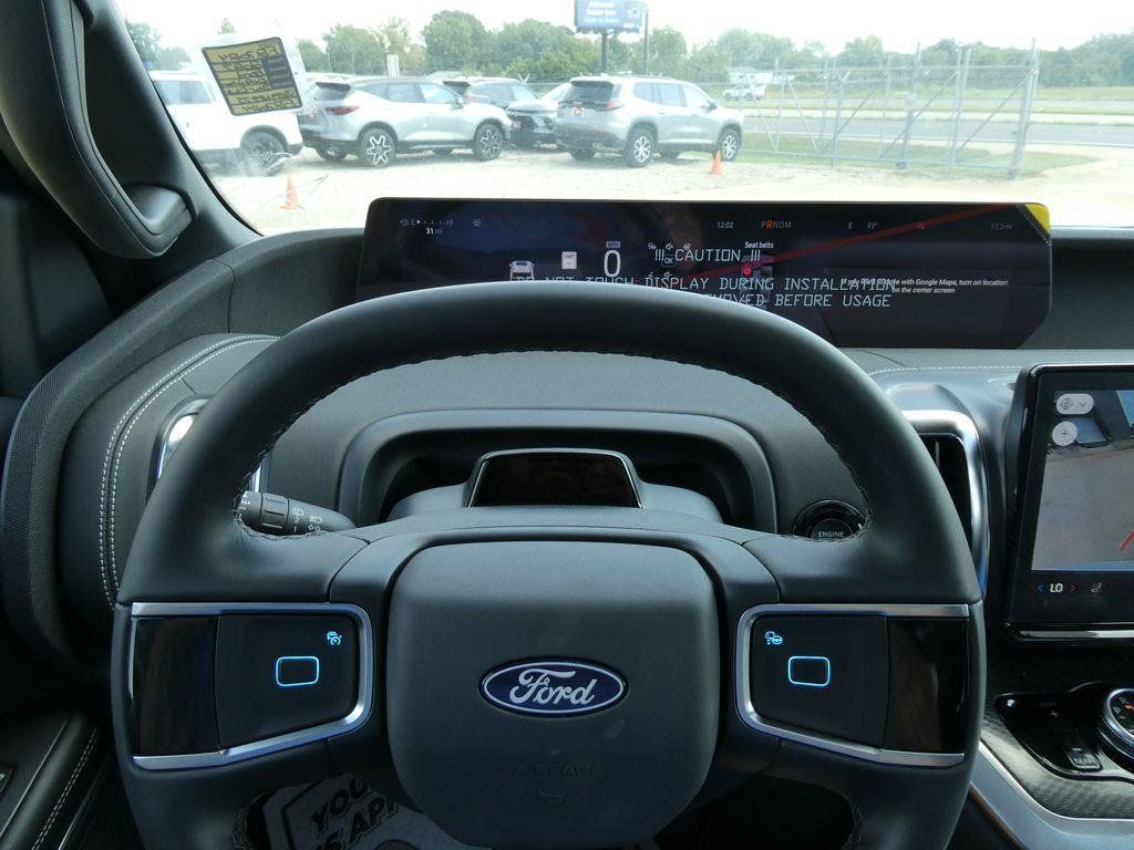 New 2027 Ford Expedition Platinum w/ Stealth Performance Package AWD/4WD image 30