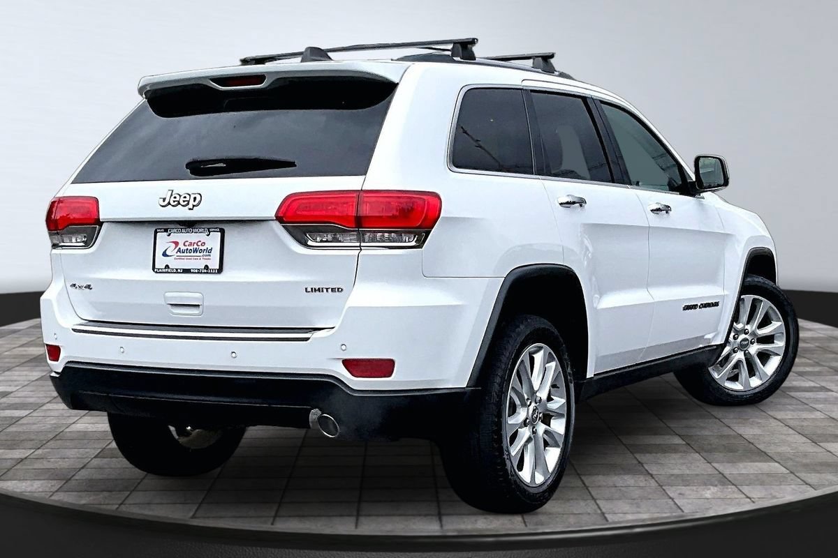 Used 2017 Jeep Grand Cherokee Limited w/ Luxury Group II AWD/4WD image 5