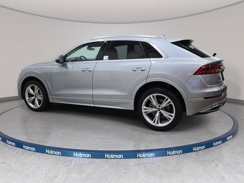 Used 2023 Audi Q8 Premium AWD/4WD image 9