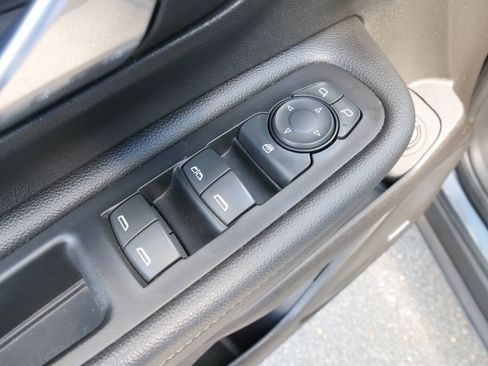 Used 2019 GMC Terrain Denali w/ Advanced Safety Package image 18