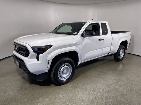 Certified 2025 Toyota Tacoma SR w/ SR Upgrade Package RWD image 7