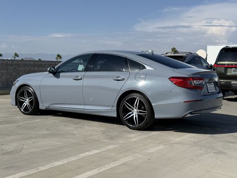 Used 2021 Honda Accord Touring image 10