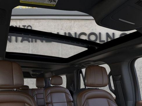 New 2026 Lincoln Navigator L Reserve AWD/4WD image 21