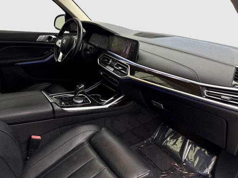 Used 2019 BMW X7 xDrive40i w/ Premium Package AWD/4WD image 41