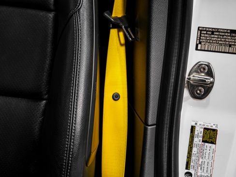 Used 2017 Porsche 911 Targa 4 image 24