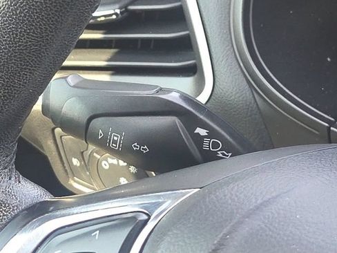 Used 2022 Ford Edge SEL w/ Sport Appearance Package AWD/4WD image 41