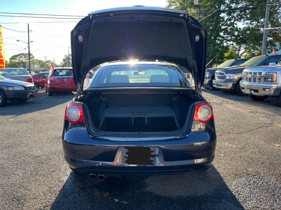 Used 2007 Volkswagen Eos 2.0T FWD image 8