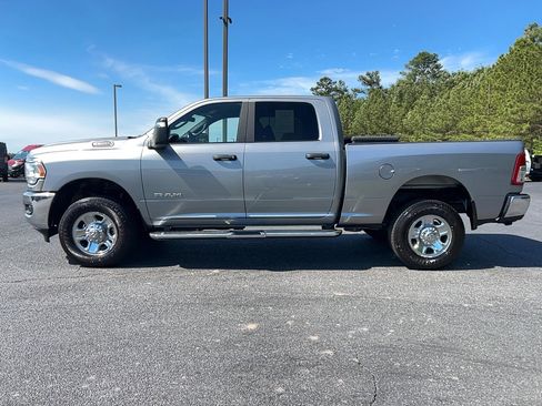 Used 2024 RAM 2500 Big Horn w/ Bed Utility Group AWD/4WD image 8