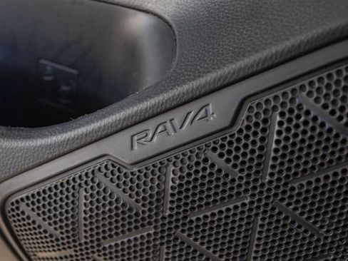 Used 2024 Toyota RAV4 Adventure image 23