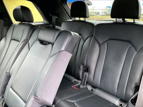 Used 2017 Audi Q7 3.0T Premium Plus image 36