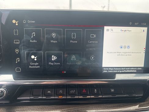 Used 2024 GMC Sierra 1500 Elevation image 17