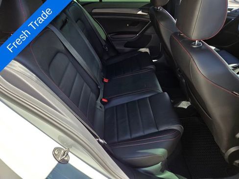 Used 2021 Volkswagen GTI SE image 15