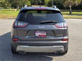 Used 2021 Jeep Cherokee Limited image 3