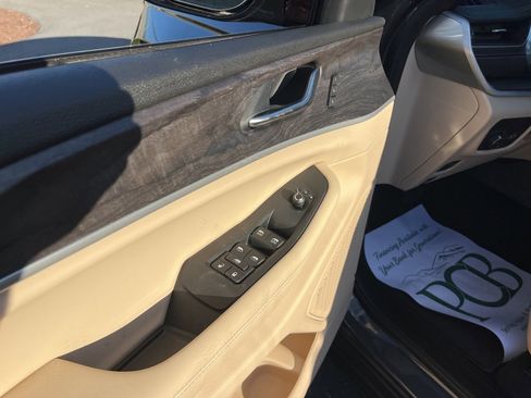 New 2025 Jeep Grand Cherokee L Limited image 17