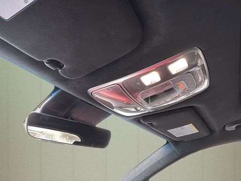 Used 2022 Genesis GV70 3.5T Sport w/ Sport Prestige Package image 34