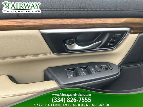 Used 2017 Honda CR-V Touring image 15