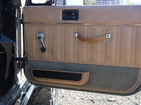 Used 1988 Jeep Wrangler Sahara AWD/4WD image 27