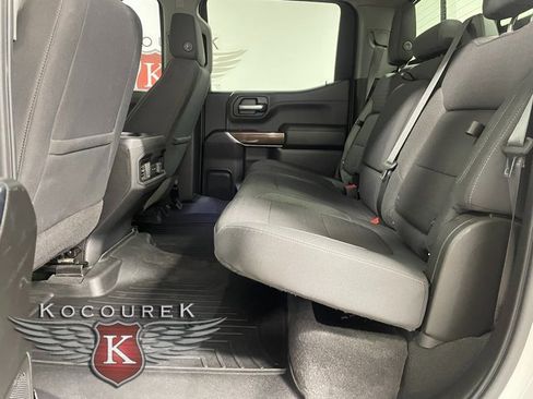 Used 2021 Chevrolet Silverado 1500 RST image 20