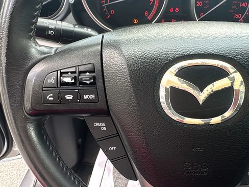 Used 2010 MAZDA MAZDA3 s Sport FWD image 13