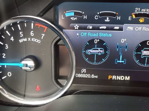 Used 2019 Ford Expedition Platinum AWD/4WD image 27