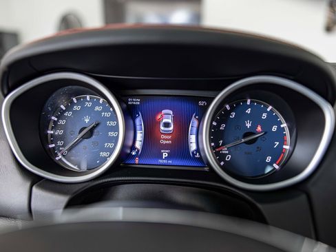 Used 2016 Maserati Ghibli S Q4 image 24