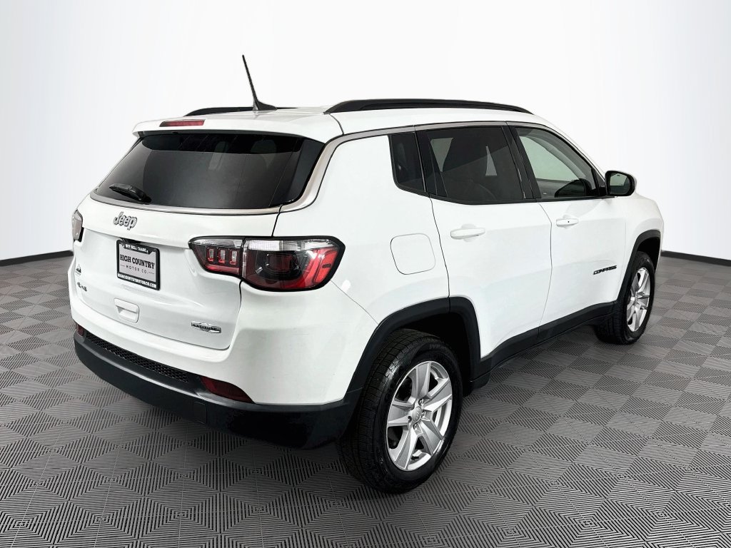 Used 2022 Jeep Compass Latitude AWD/4WD image 7