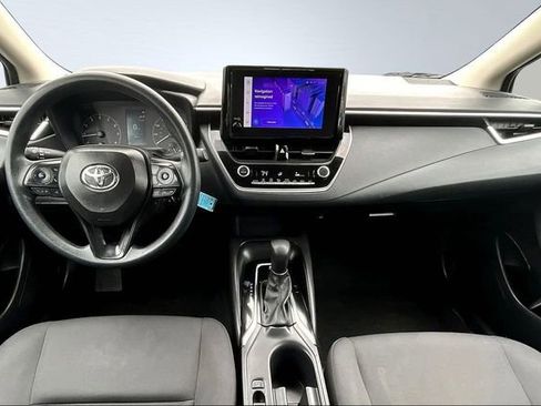 Used 2024 Toyota Corolla LE FWD image 7