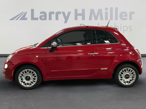 Used 2013 FIAT 500 Lounge image 2